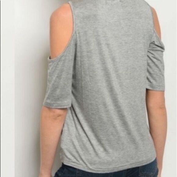 Graphic Cold Shoulder Tee - Picture 6 of 6